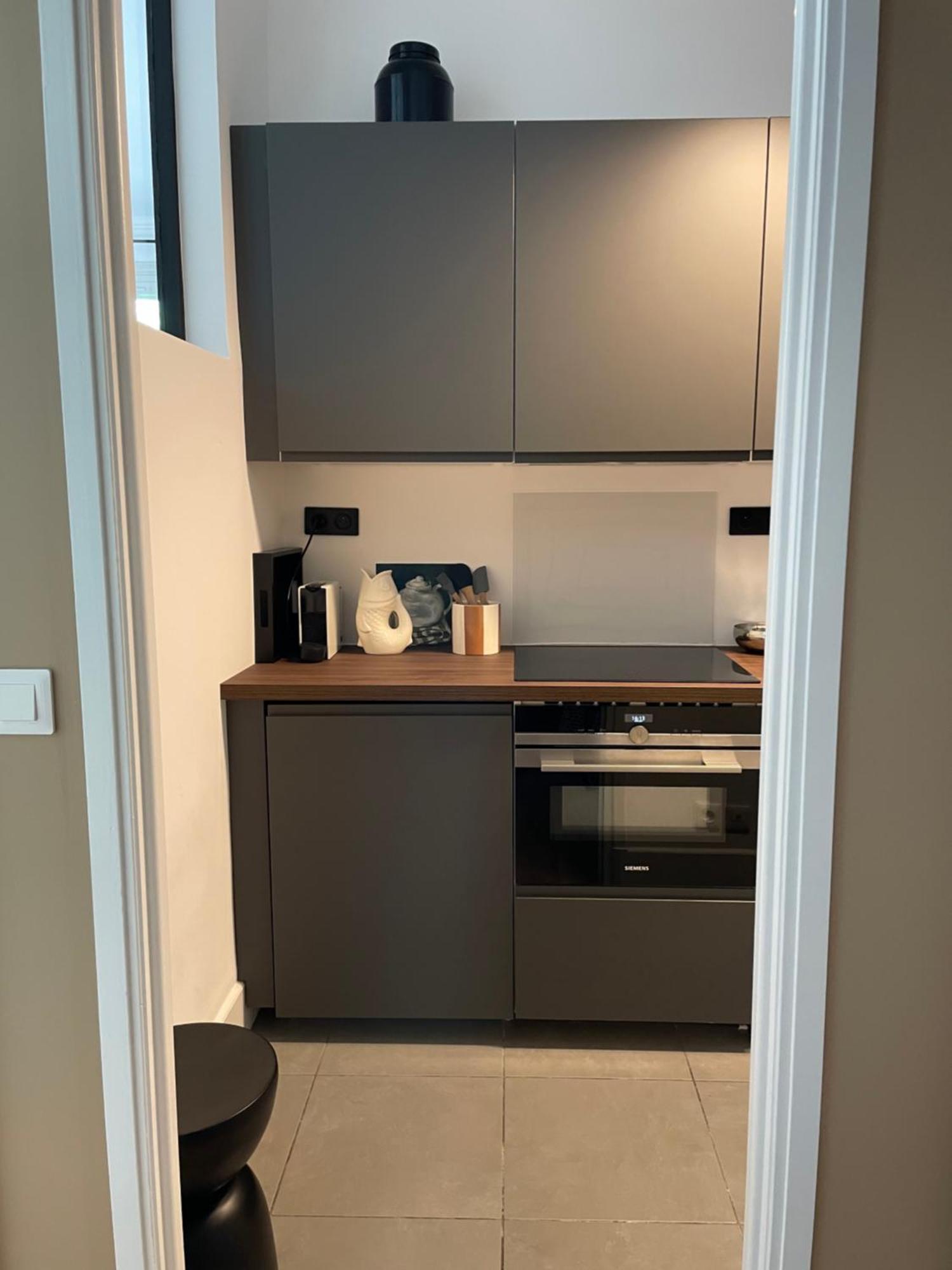 Nimes , Appartement Renove Dans Immeuble Classe. Экстерьер фото